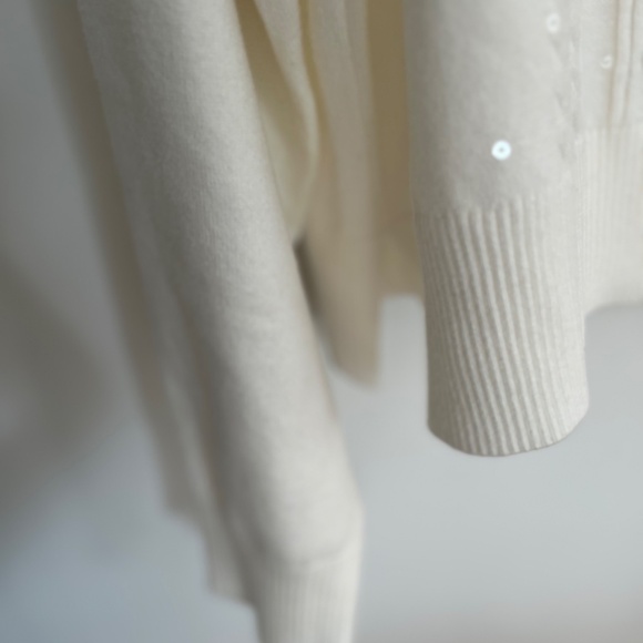 TOBOGGAN - Classy Matching Knit Sweater and Skirt - Picture 5 of 12